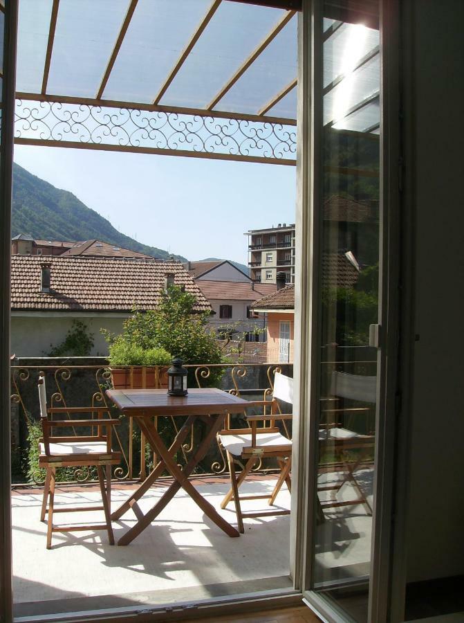 Casa Avezza Apartment Оменя Екстериор снимка