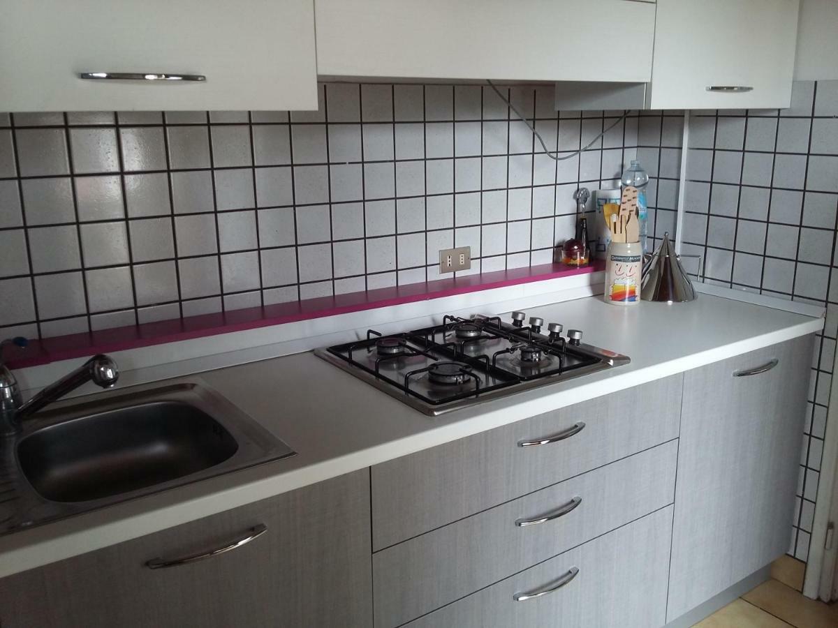 Casa Avezza Apartment Оменя Екстериор снимка